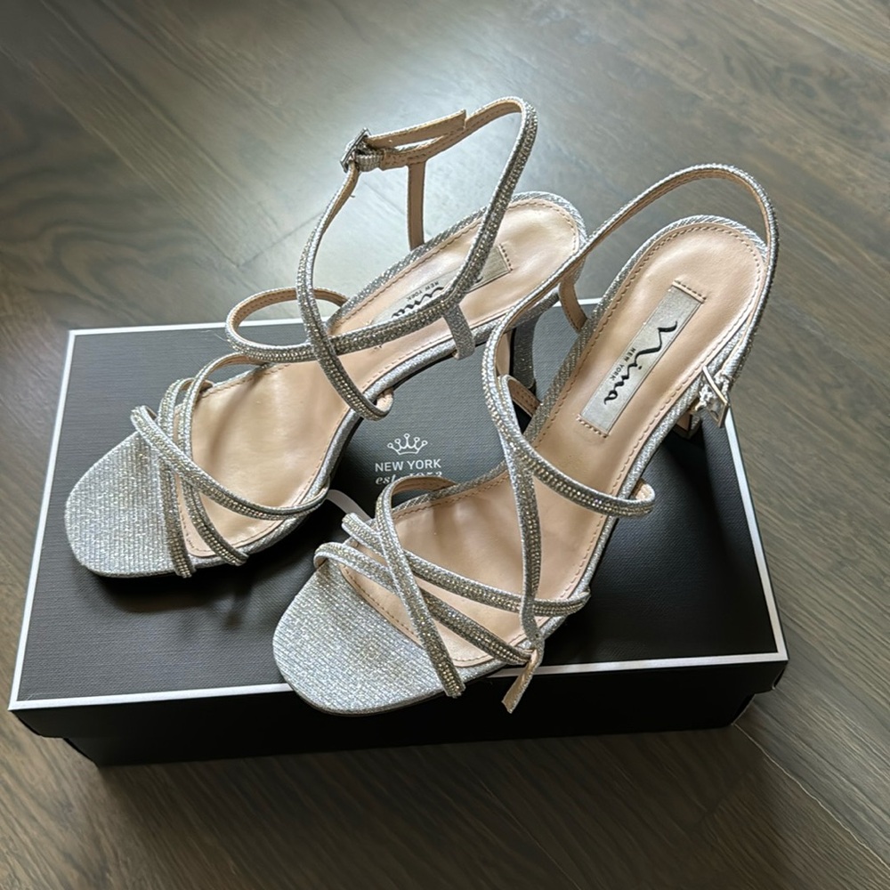 Nina “Anna” Sandal-Size 7.5